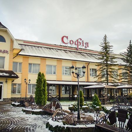 Готель Софія Dolyna ภายนอก รูปภาพ
