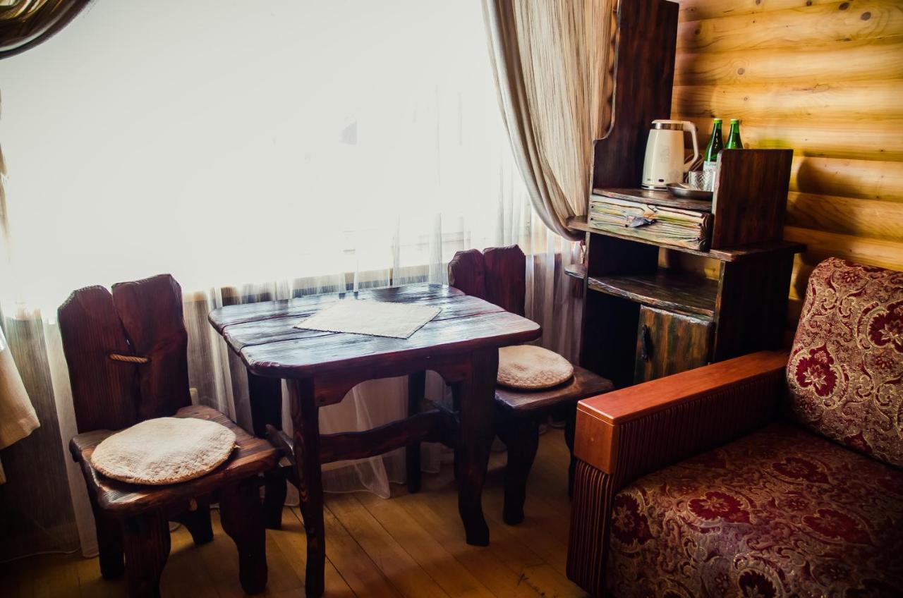 Готель Софія Dolyna ภายนอก รูปภาพ